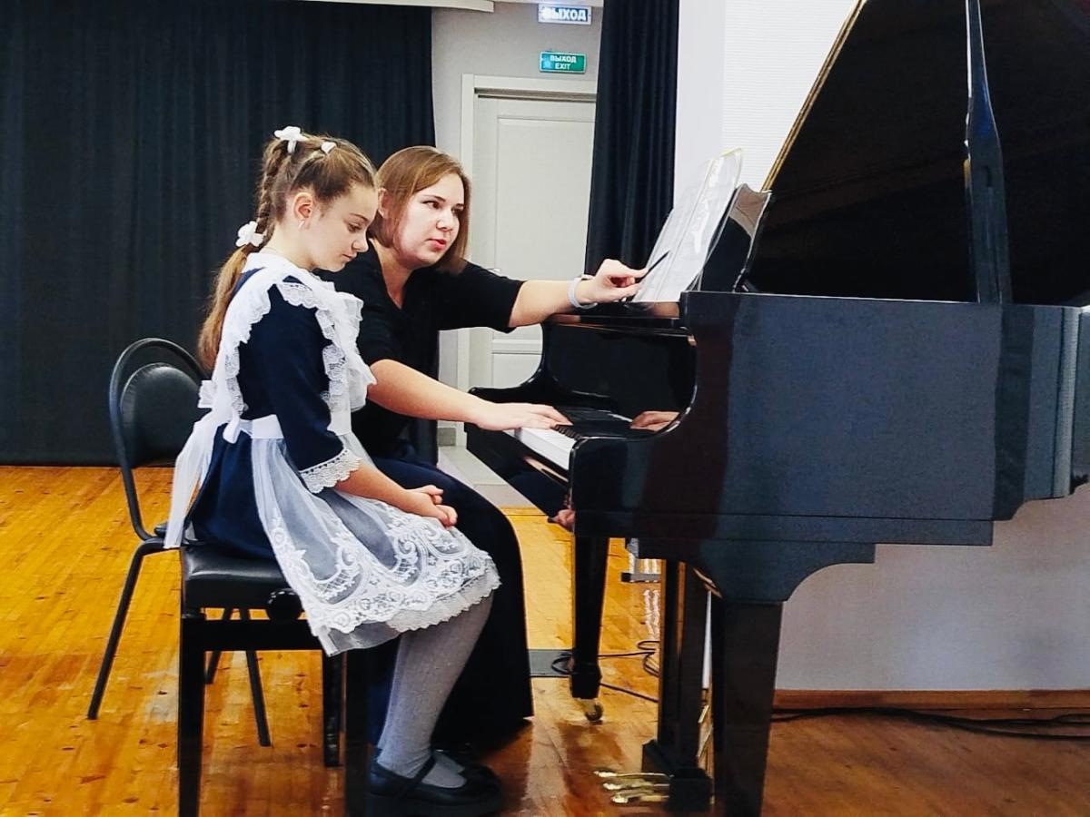 1-n5XCG7zRQW4nnb80g7Eufl9SHdbDqLahPaxg9zeYInNM-1KA3jLNuzsyq5YYxkGAG4YNJQrlJueh