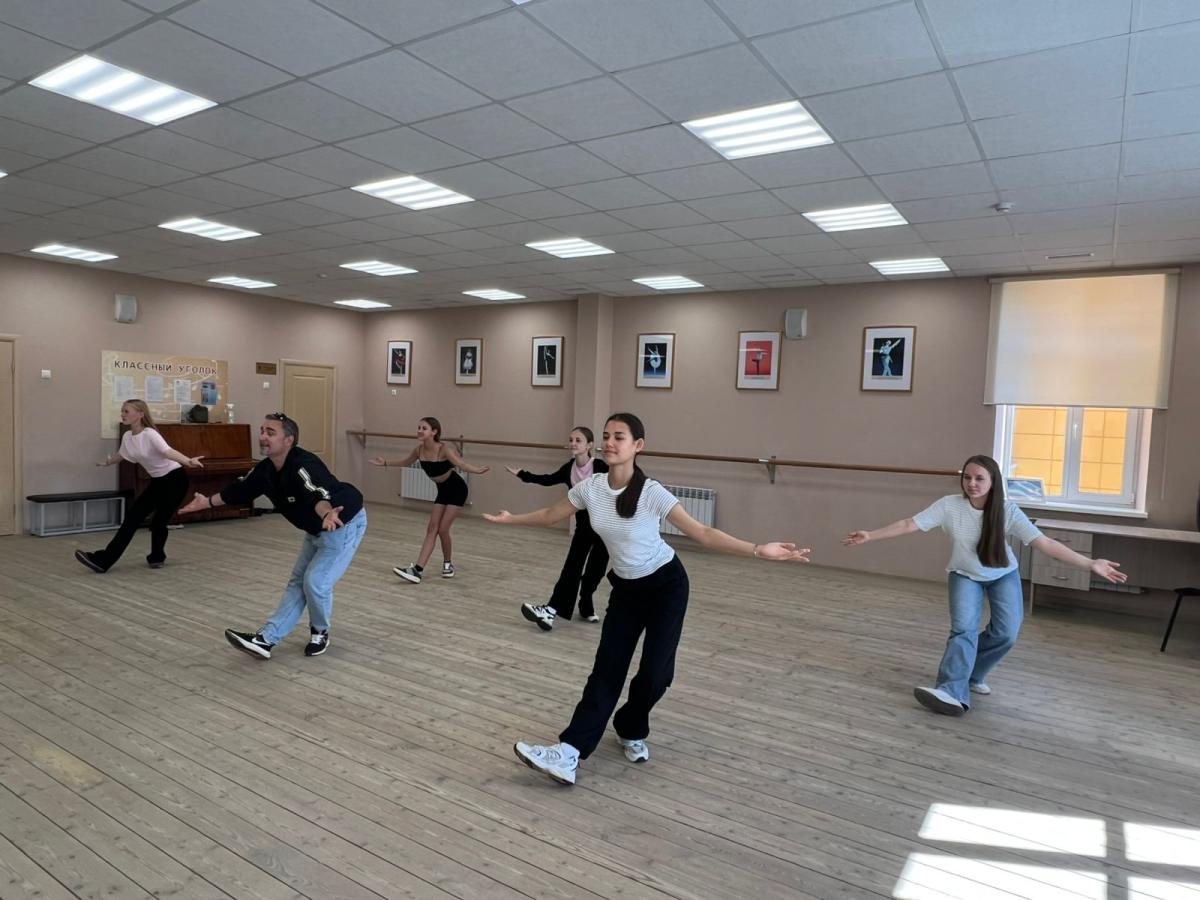 4-KuuaXsDHbcgi5MWRari89mMeI-ZJzRSgyrhLK-fBnUe6tuADPm6fNGuP5fy7LlQ1FFyXo3ejS75K