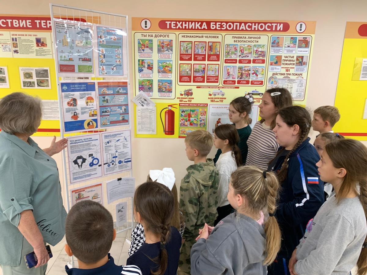 04-mw5-a6zeEhJ4yywbvvK4YEXWhLmqck69QAqg-d232YYy6-VP9p-H9jBWOBafgU0lB2iubo4Ami2x