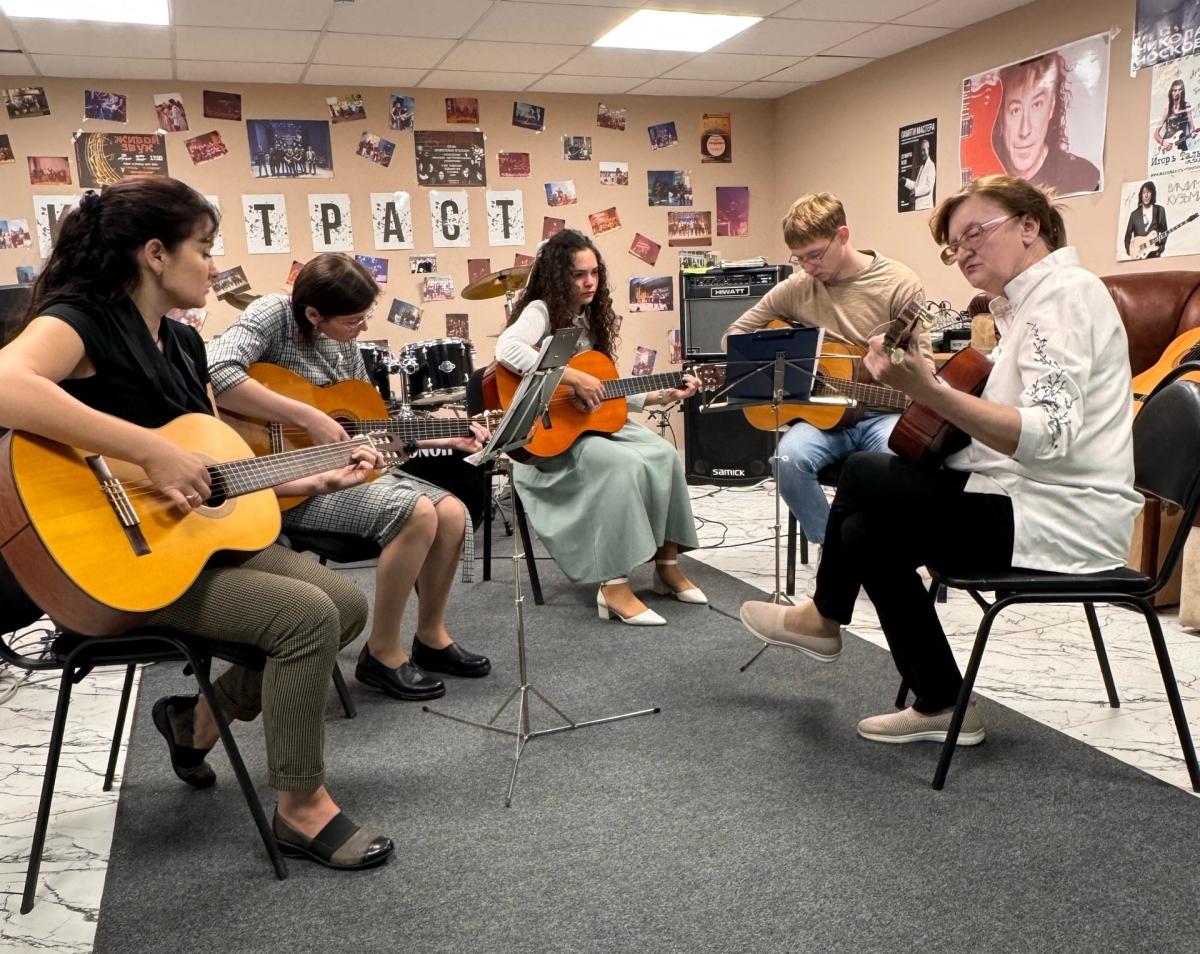 4-fhpxfYarlOKCPmARS4N5jNkUGQRxNmHRm3f6lvZNsZDzGpnlOQnjTQ4QyZYXBTxkuvq2b4xfq1u