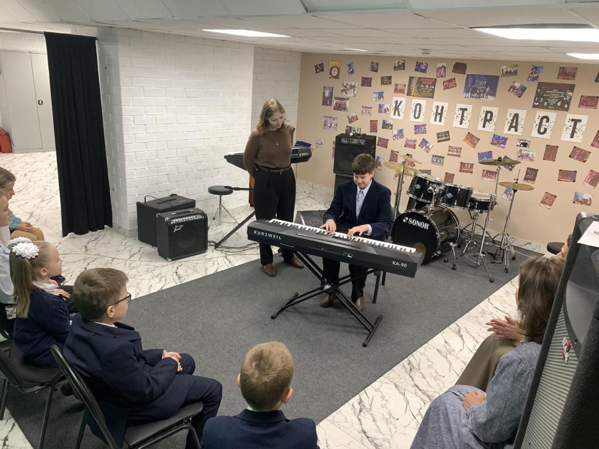 4-Ql3oMyg8Qe71XEGIx0bhNVUeUF8UMGZ97rL24WTu15uGdhwowG9JkEA1KESsPe9hg3UkTTBpIfci12