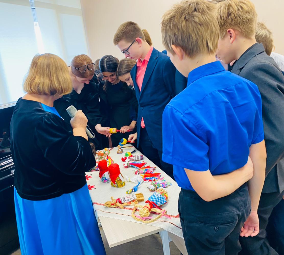 9-yZhYlX8FXECyFQPPQplMggXbfD-v7F0httHBycLJjUBSkuQE-ttgMWlMYYiGuuMNZQQtWxfmuHzEY