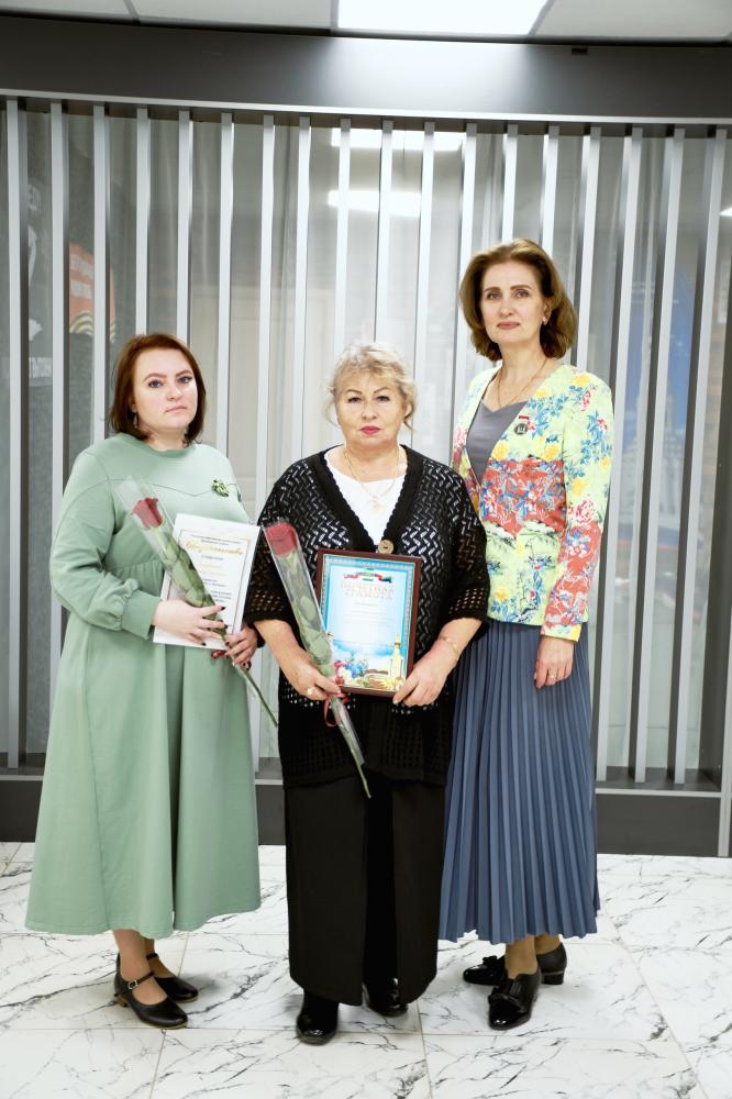 5-hE-HqorHNxa3AXalhwIAh58zA08U9a6F-3PEmUUduQ1iETC7l0RpdHobrAjRoszRPyjx0bgq1lSio