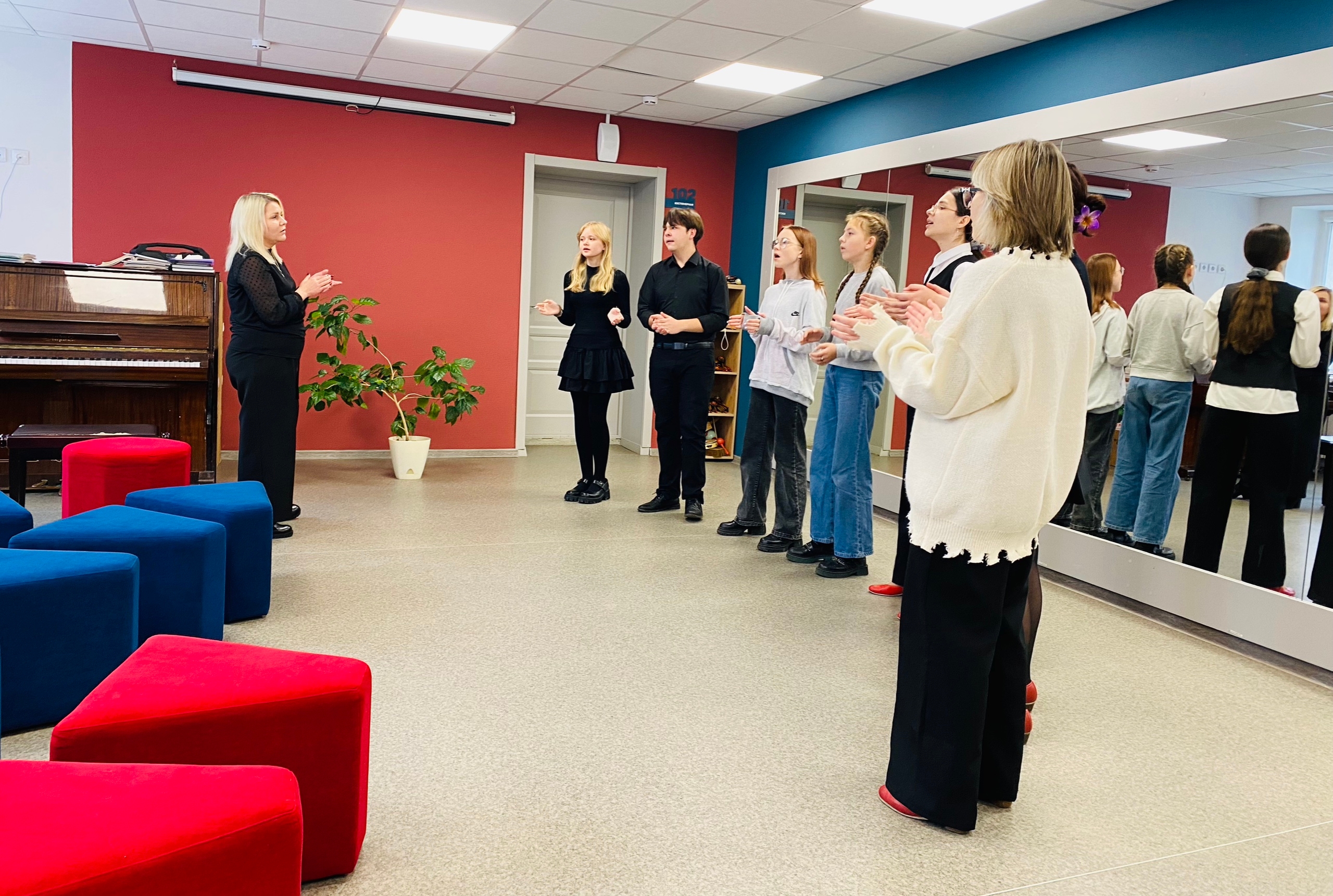 6-QTANx1D2NzG8KQfxYvE6Nc7MUhRcV0Mt-0QnJ2eeS1kvZBuOD58ZofOgfov17zq4eStp7PBlo762