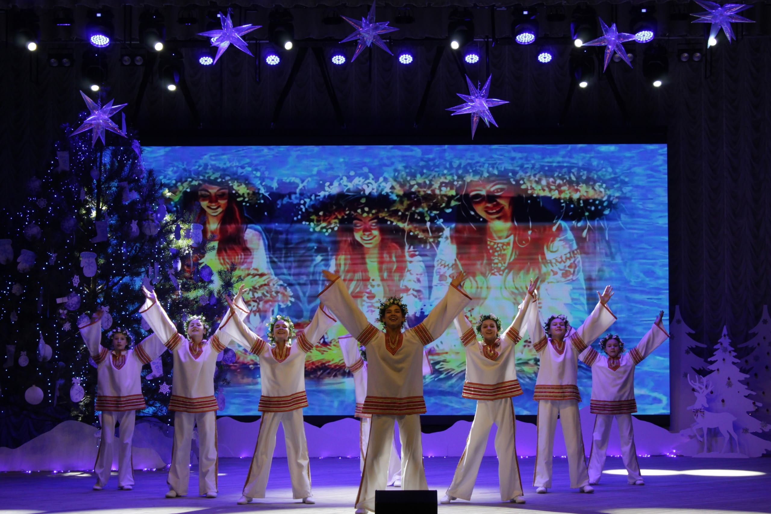 2-sVD77c53XezCsovjRfgqUI9lrSkbJ-aHbh3uciykOT9Jh4Ex90TxsU5ECbsankH4nJtmaq37HIgloW